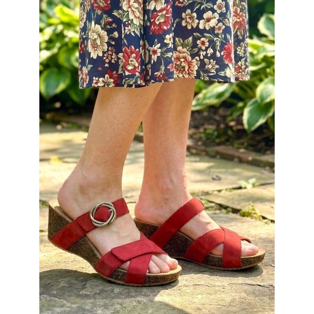 Dansko Red Leather Wedge Sandals Womens Sz 40 US 9.5-10 Cork Platform Slide